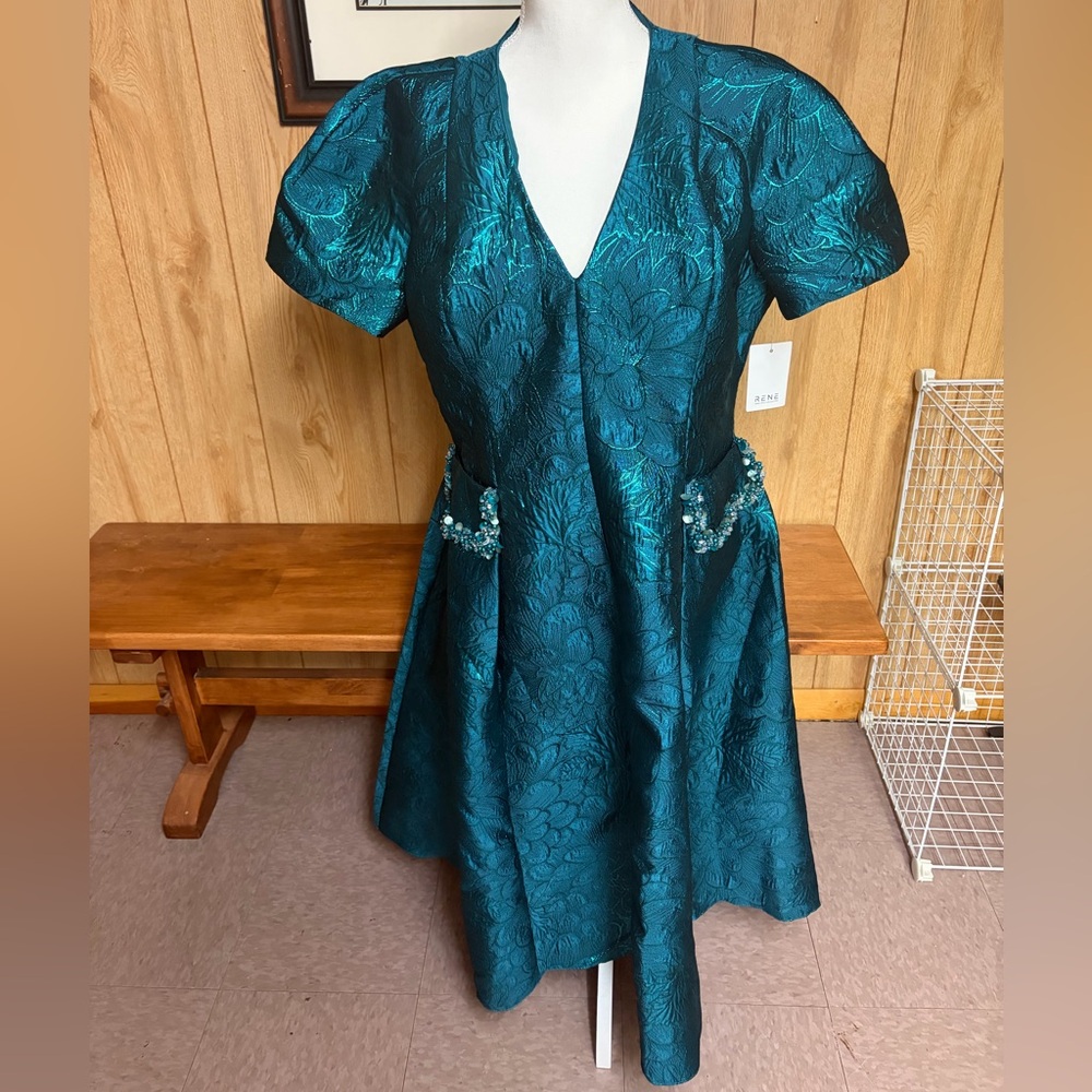 NWT Rene by Rene Ruiz Green Short Sleeve Jacquard Cocktail Midi Gown Size 16